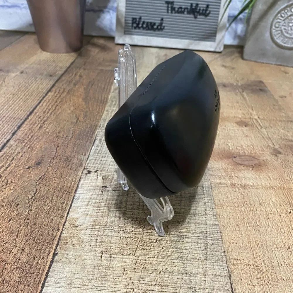 Coach sunglasses case  - Picture 3 of 10